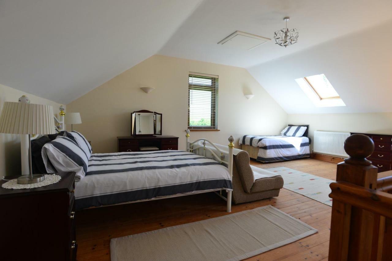 Appartement Penddaulwyn Uchaf Farm # Carmarthenshire à Nantgaredig Extérieur photo