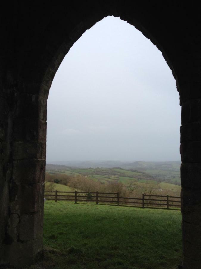Appartement Penddaulwyn Uchaf Farm # Carmarthenshire à Nantgaredig Extérieur photo